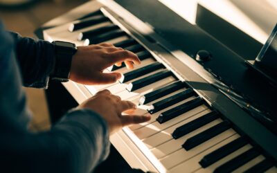 Choisir le piano idéal : le chemin vers une passion épanouissante pour adultes