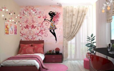 Une chambre décorée avec un lit, un mur peint, un bureau et une chaise